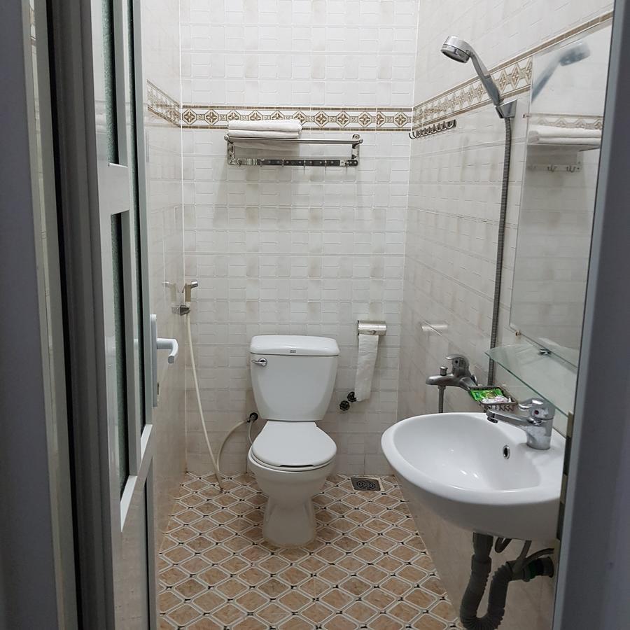 Bac Huong Hotel Κον Τουμ Εξωτερικό φωτογραφία